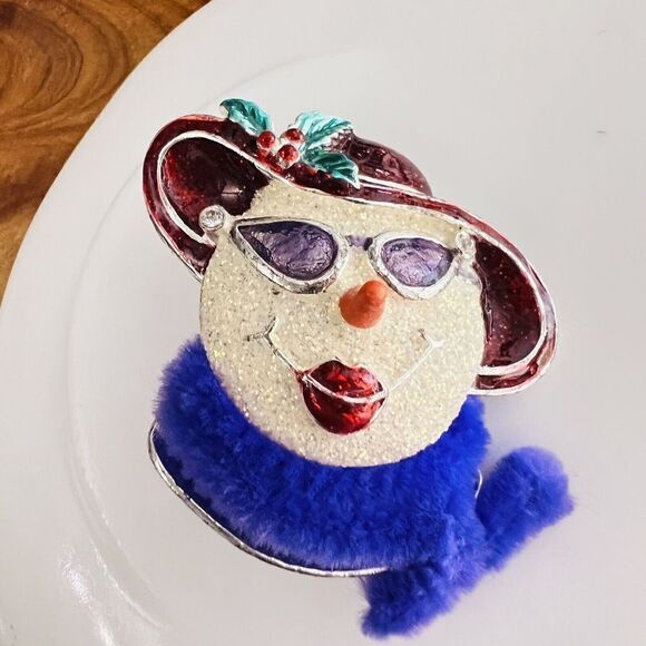 Vintage Red Hat Society Lady Snowman Fluffy Purple Scarf Lapel Pin Brooch 1406 - Picture 2 of 7